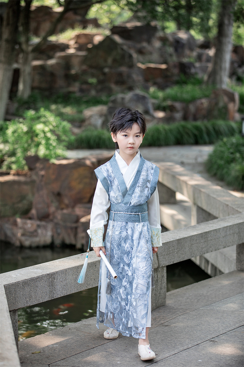 小男孩明制圆袍长衫连衣裙春季儿童汉服男童春装古风少爷服古装国学服