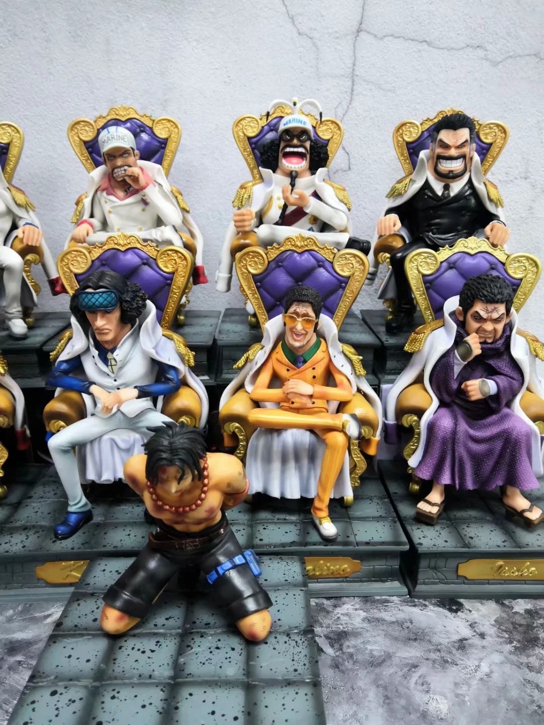 海贼王海军大将黄猿赤犬青雉藤虎艾斯坐姿gk雕像手办公仔摆件模型