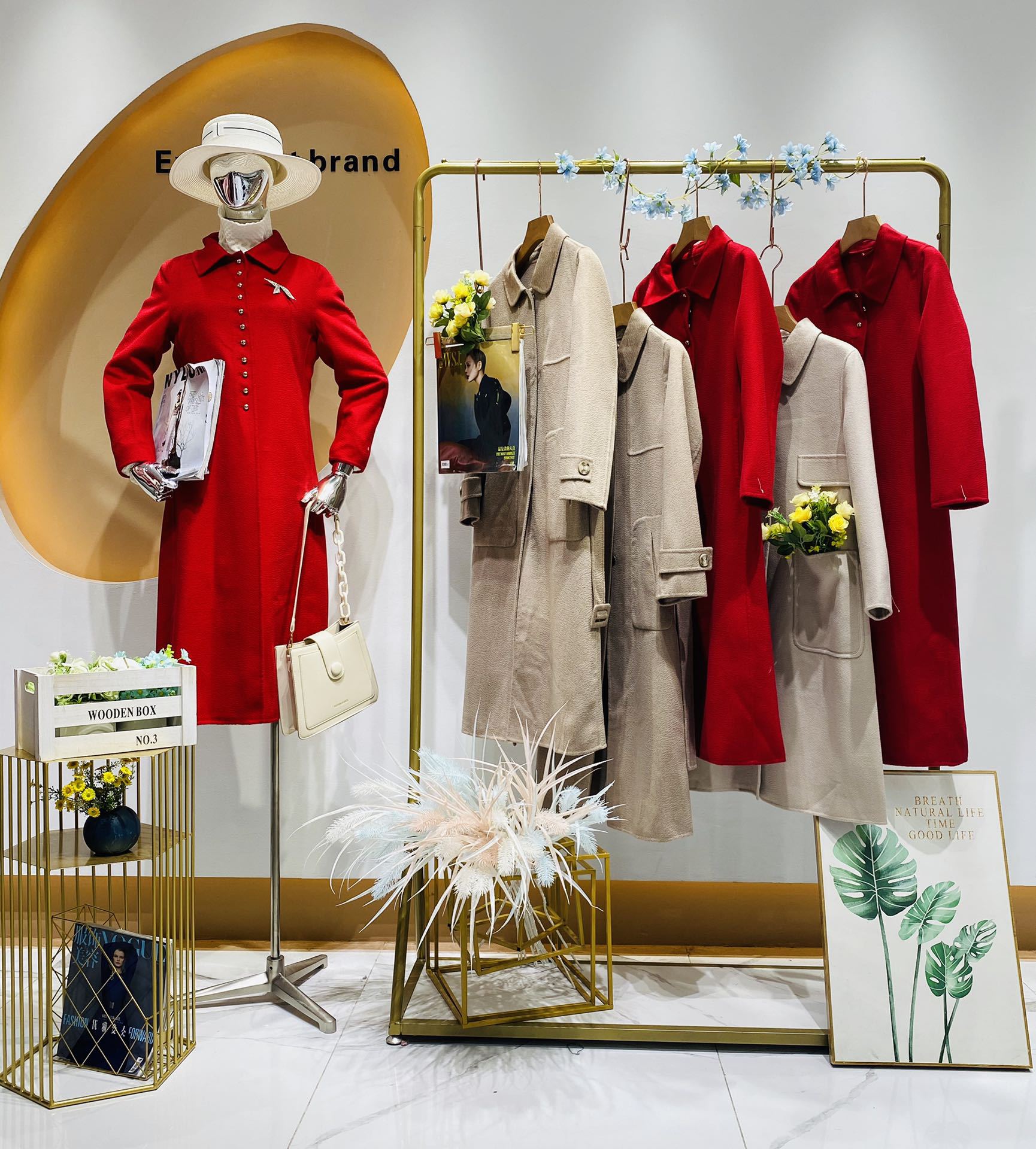 宜立品牌折扣女装尾货库存广州一线大牌撤柜专柜女装走份批发货源