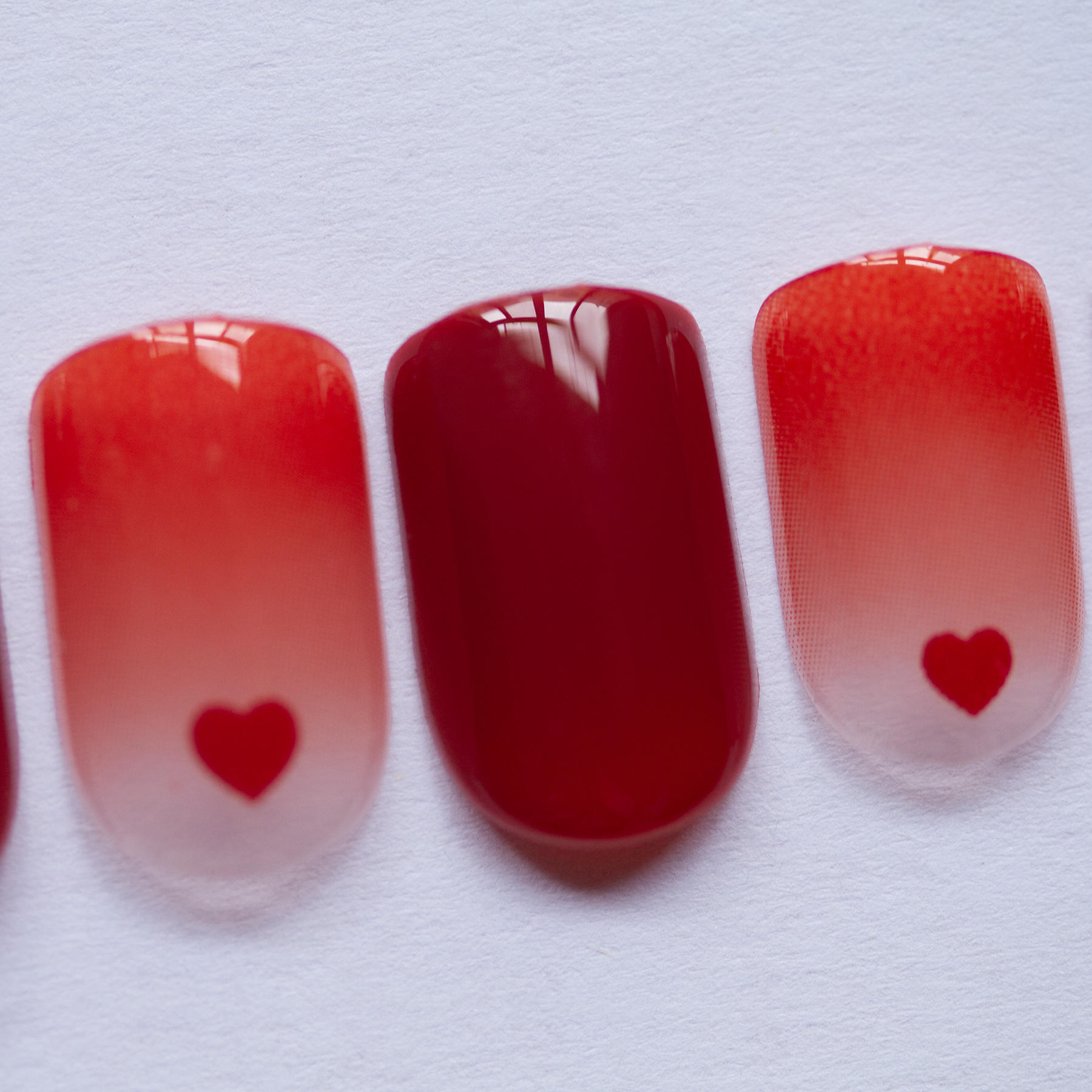 30片成品甲片穿戴甲美甲贴片短款方头软甲片红色新春节款