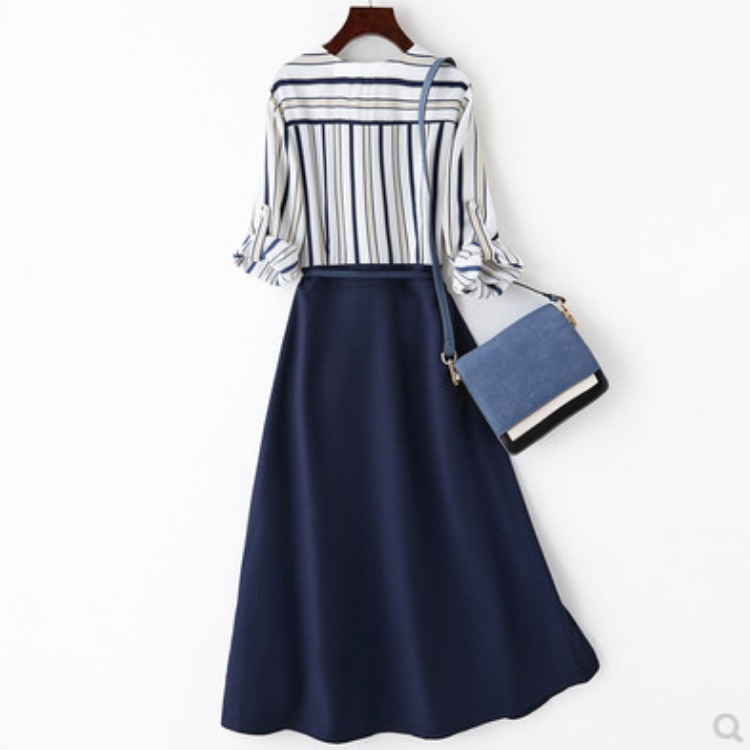 条纹拼接假两件v领连衣裙女2021春季新款优雅收腰显瘦a字裙-阿里巴巴