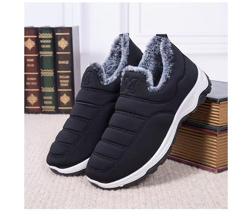 (Same Style for Men and Women) Factory Wholesale Old Beijing Men and Women Winter Cotton Shoes plus Velvet Thick Soft Soled Insulated Cotton-Padded Shoes