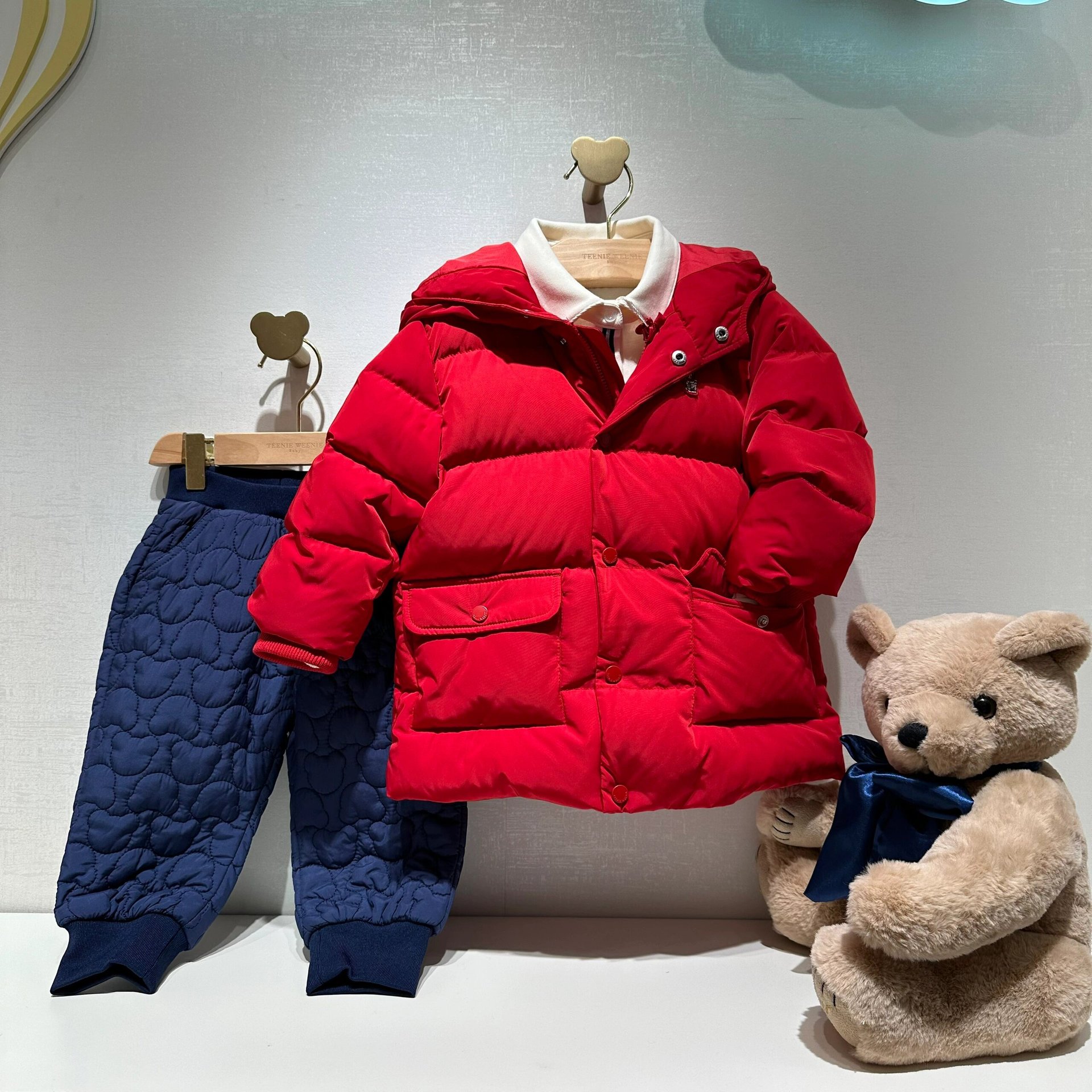 巴拉巴拉 洛小米童装品牌折扣 儿童羽绒服批发直播实体店一手货源
