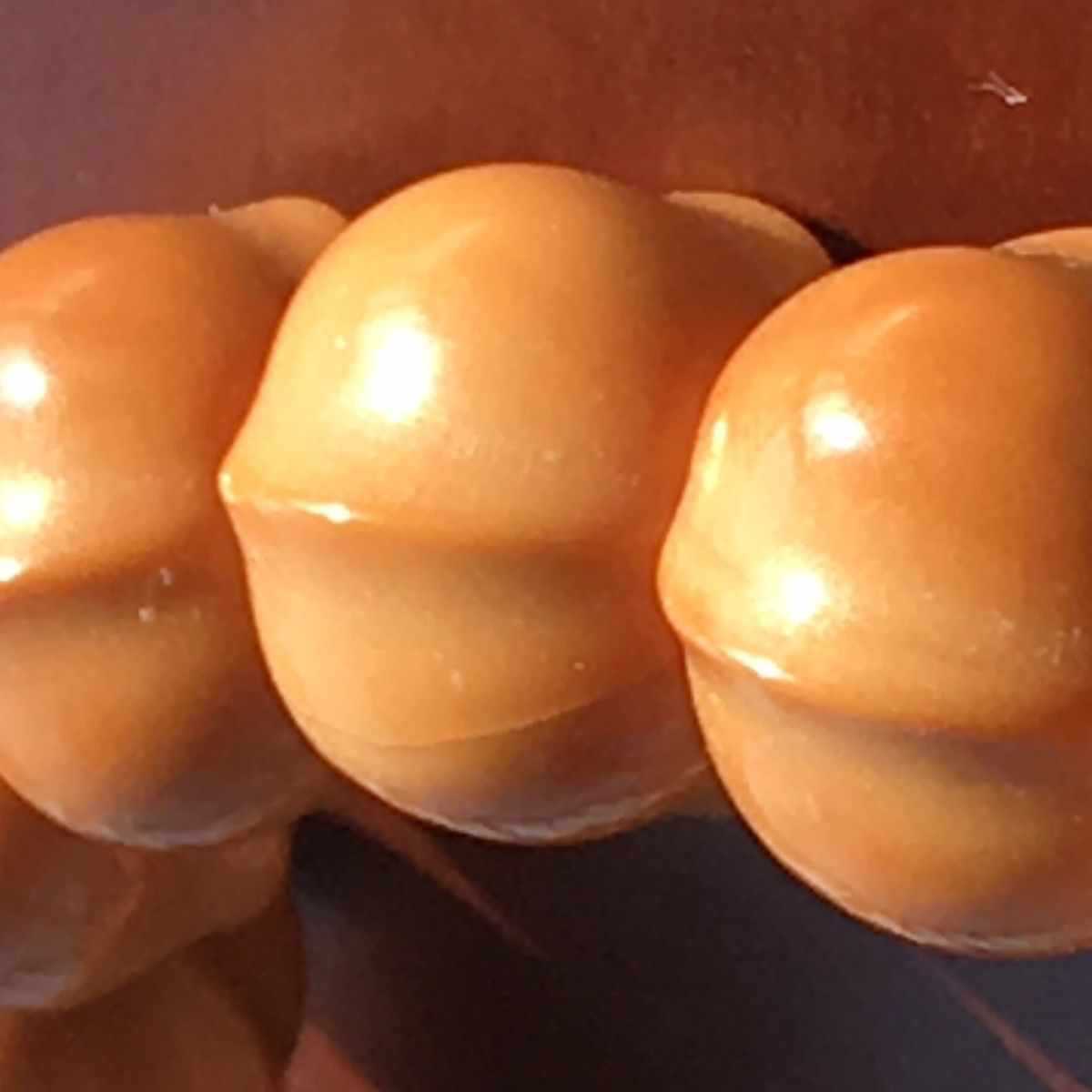 猴头雕刻的鲨鱼背手串猴头光珠京八楞全品无瑕疵精品高货-阿里巴巴