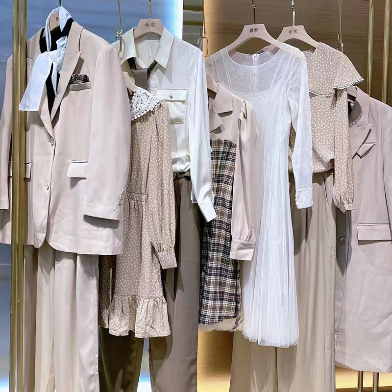 蔓诺蒂22秋季品牌折扣女装清仓低价商场专柜撤柜直播一手货源批发