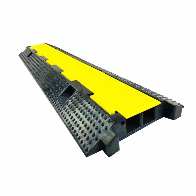 定制减速带橡胶五线槽 电线保护槽压线板pvc室内外舞台线槽减速带