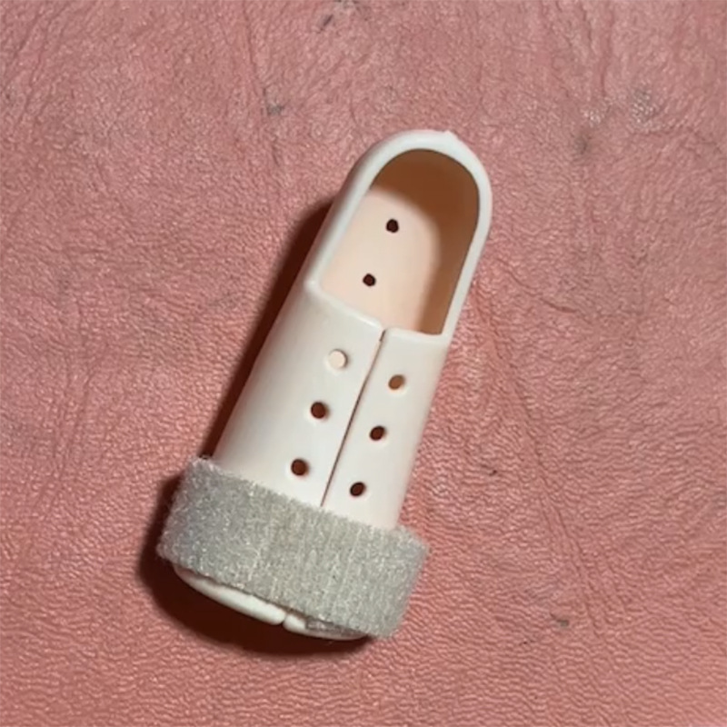 塑料护指套保护指关节手指固定器硬塑料矫正器塑料可活动冲孔透气