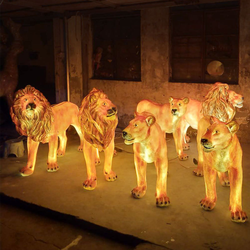 公园林景观生产厂家节日灯光小品动物园玻璃钢狮子发光动物造型灯