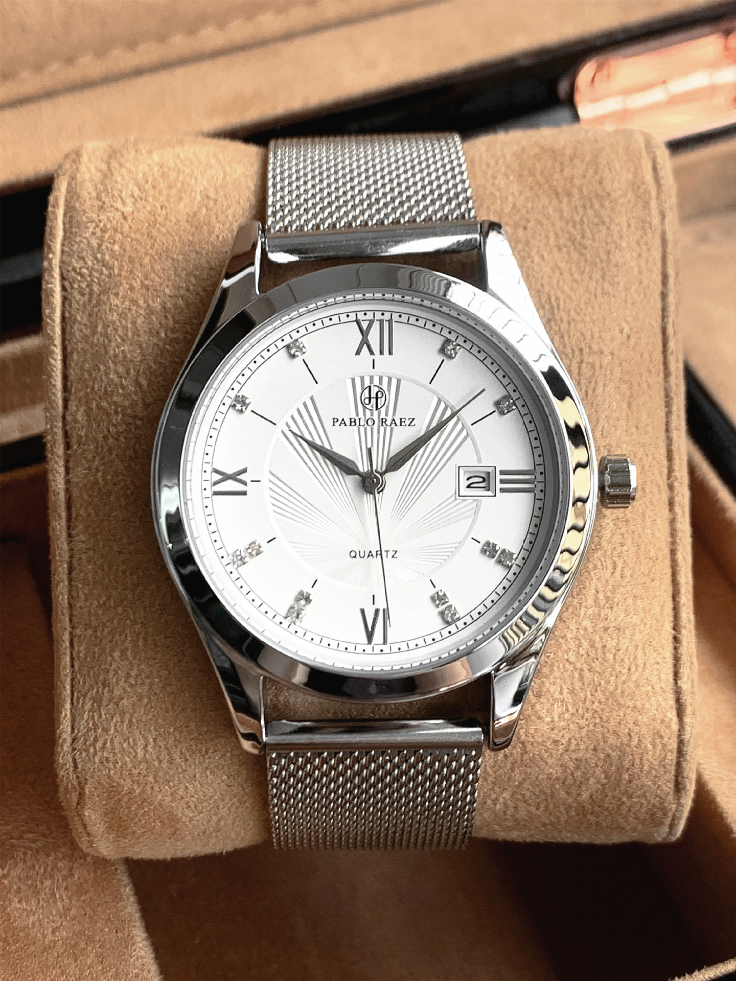 抖音直播爆款男士精品高质量精钢手表高颜值跨境电商托管批发代发