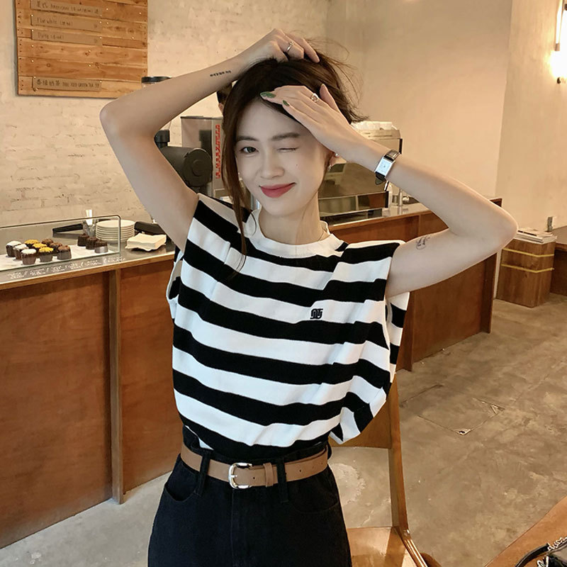 黑白条纹无袖t恤女设计感小众背心夏季chic港味针织短款上衣ins潮
