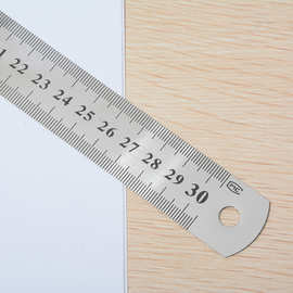 30mm钢尺