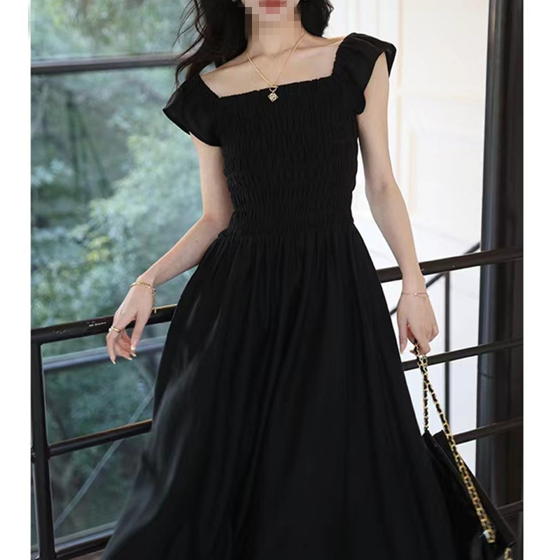 2023 summer new small flying sleeve elegant figure a- line small black dress simple short sleeve square collar temperament dress