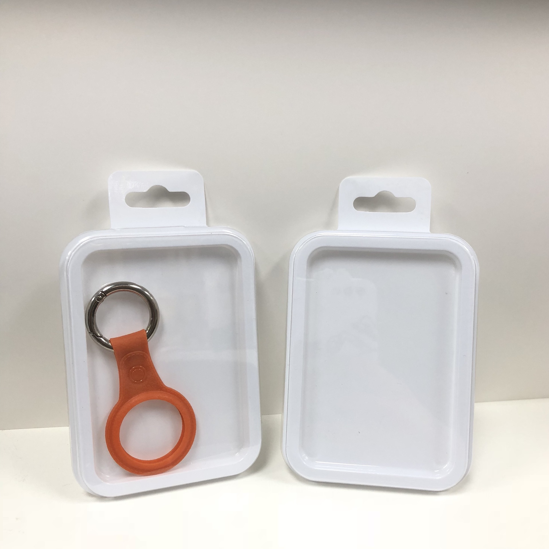 airtag卡套包装盒 钥匙扣吸塑内托塑料pvc中性包装盒 好运365