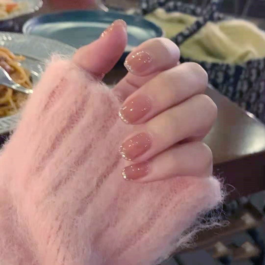 显手白贴指甲自粘指甲贴美甲图片网红成品穿戴式中长款孕妇假指甲