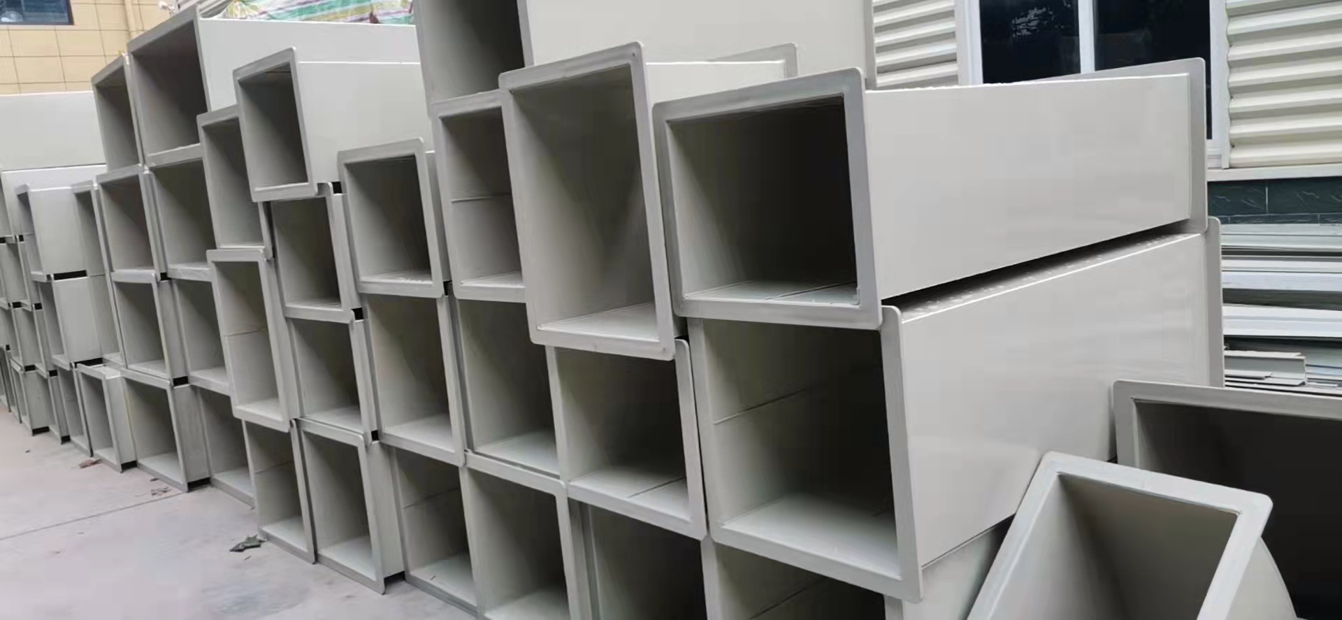 永烁pp阻燃风管耐酸碱耐氧化聚丙烯通风化工管道排气排风圆形管道