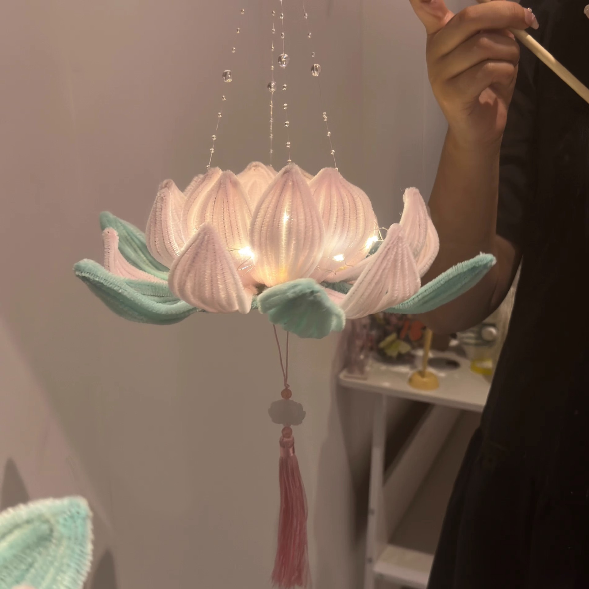 爱宝中秋节手工diy扭扭棒手提发光荷花灯莲花灯材料包自制花朵