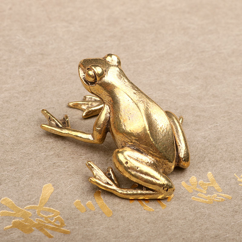 复古古玩黄铜小青蛙摆件复古金蟾居家茶桌茶宠办公桌面盆景装饰品
