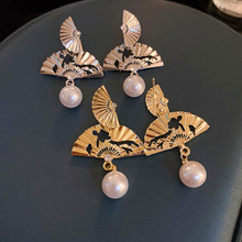 个性新中式扇子镶钻珍珠925银针耳环高级感小众气质国风汉服耳饰