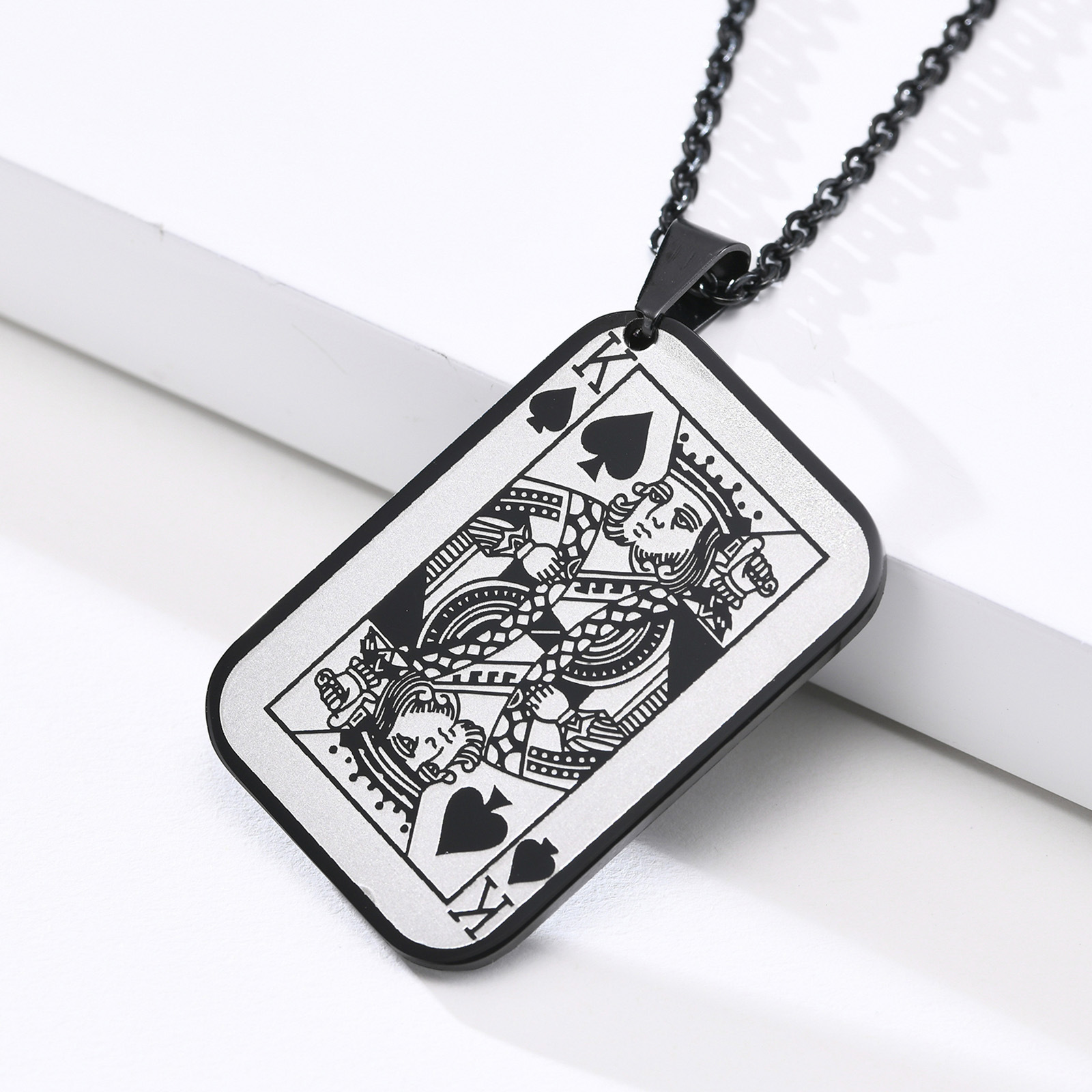不锈钢扑克牌黑桃k吊坠黑色男士嘻哈项链 卫衣项链 毛衣链pn-1516