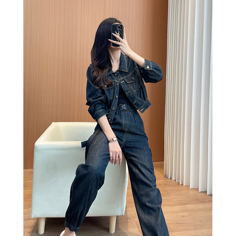 时尚秋装女套装图片-海量高清时尚秋装女套装图片大全 - 阿里巴巴