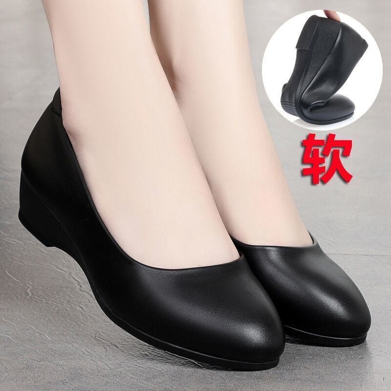 俏大东新款妈妈鞋防滑坡跟工作鞋女中老年鞋圆头上班鞋女士小皮鞋