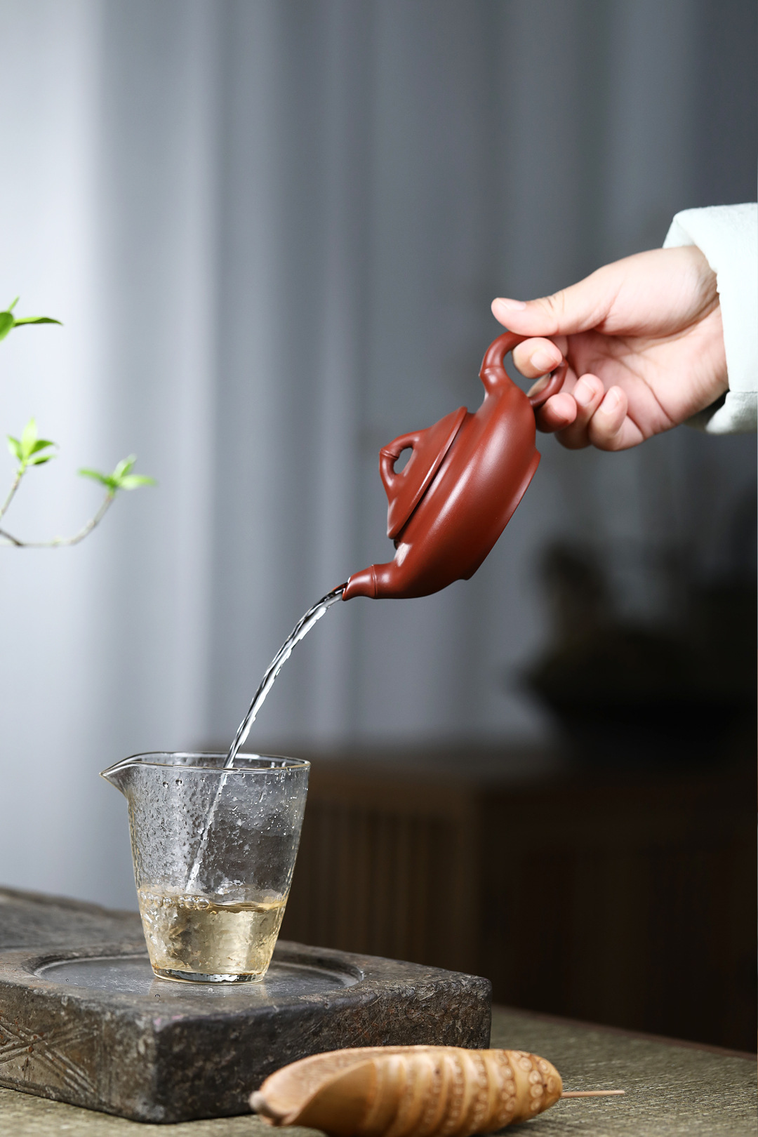 宜兴紫砂壶 原矿大红袍竹节水扁壶批发定制礼品茶壶茶具一件代发