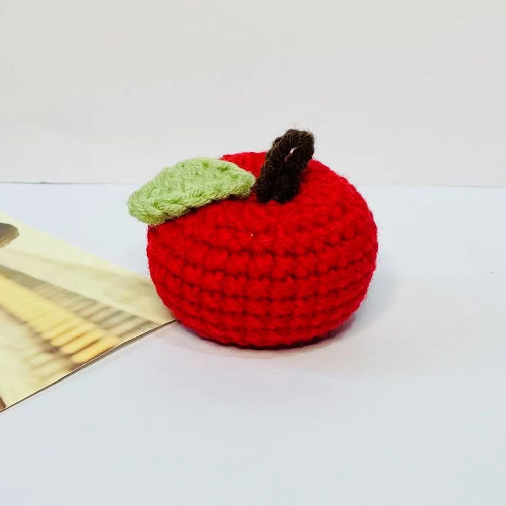 厂家直供一手货源手钩编织挂件手钩玩偶钩针苹果毛线苹果平安喜乐