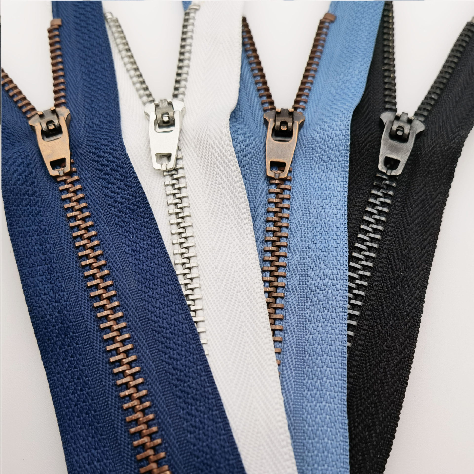 4号金属青古铜红古铜黑镍镀白铜弹簧头拉链 牛仔裤裤子自锁拉链