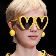 新款欧美个性创意爱心太阳眼镜 网红派对可爱跨境潮流街拍墨镜