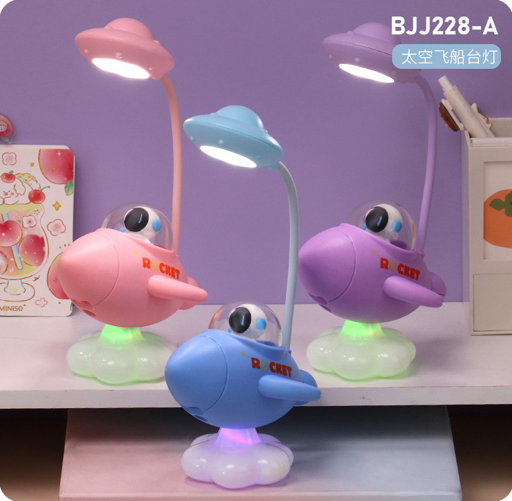 Cross-Border Children's Spaceman Table Lamp Ufo Table Lamp Three-Gear Light Eye Protection Usb Rechargeable Desk Lamp Explorers on the Moon Toy