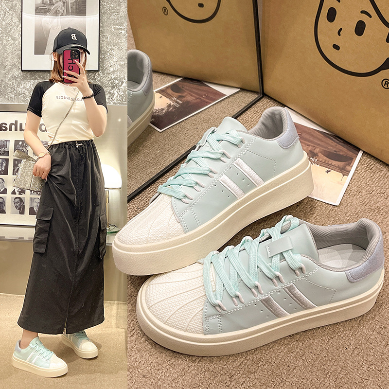 贝壳头小众设计感板鞋女学生2024春夏新款甜美时尚百搭休闲小白鞋