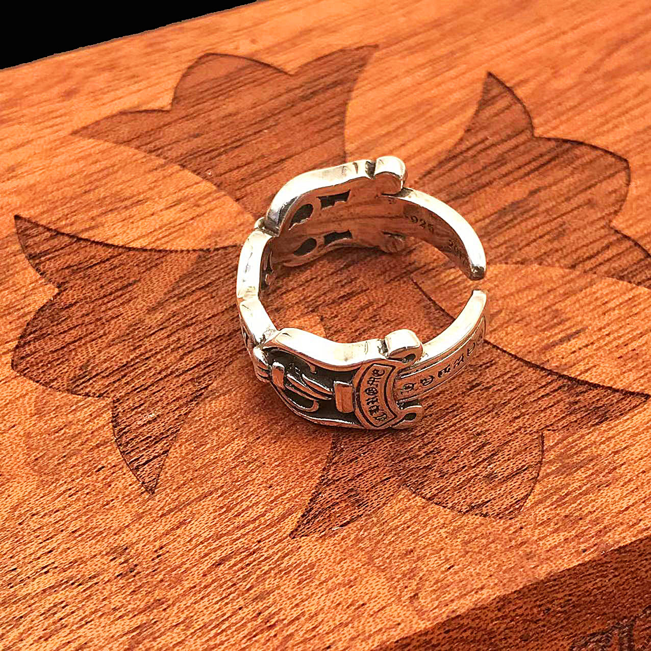 ch潮牌古风克罗心戒指男女开口双宝剑圣剑十字架复古朋克嘻哈欧美