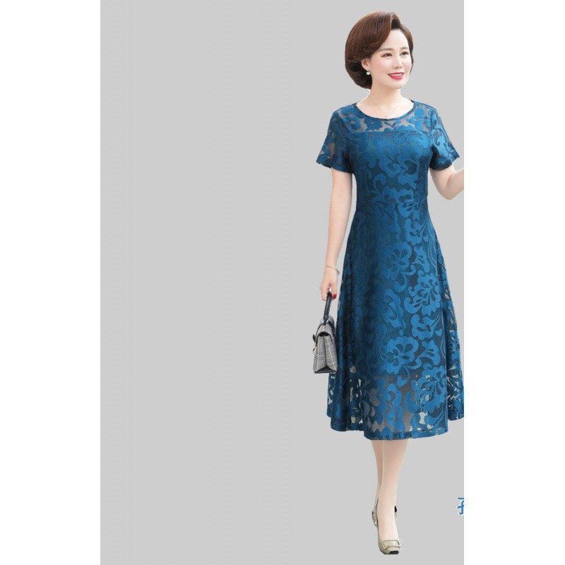 中老年妈妈装蓝色裙子蕾丝连衣裙60岁秋季新款中长裙礼服大码短袖