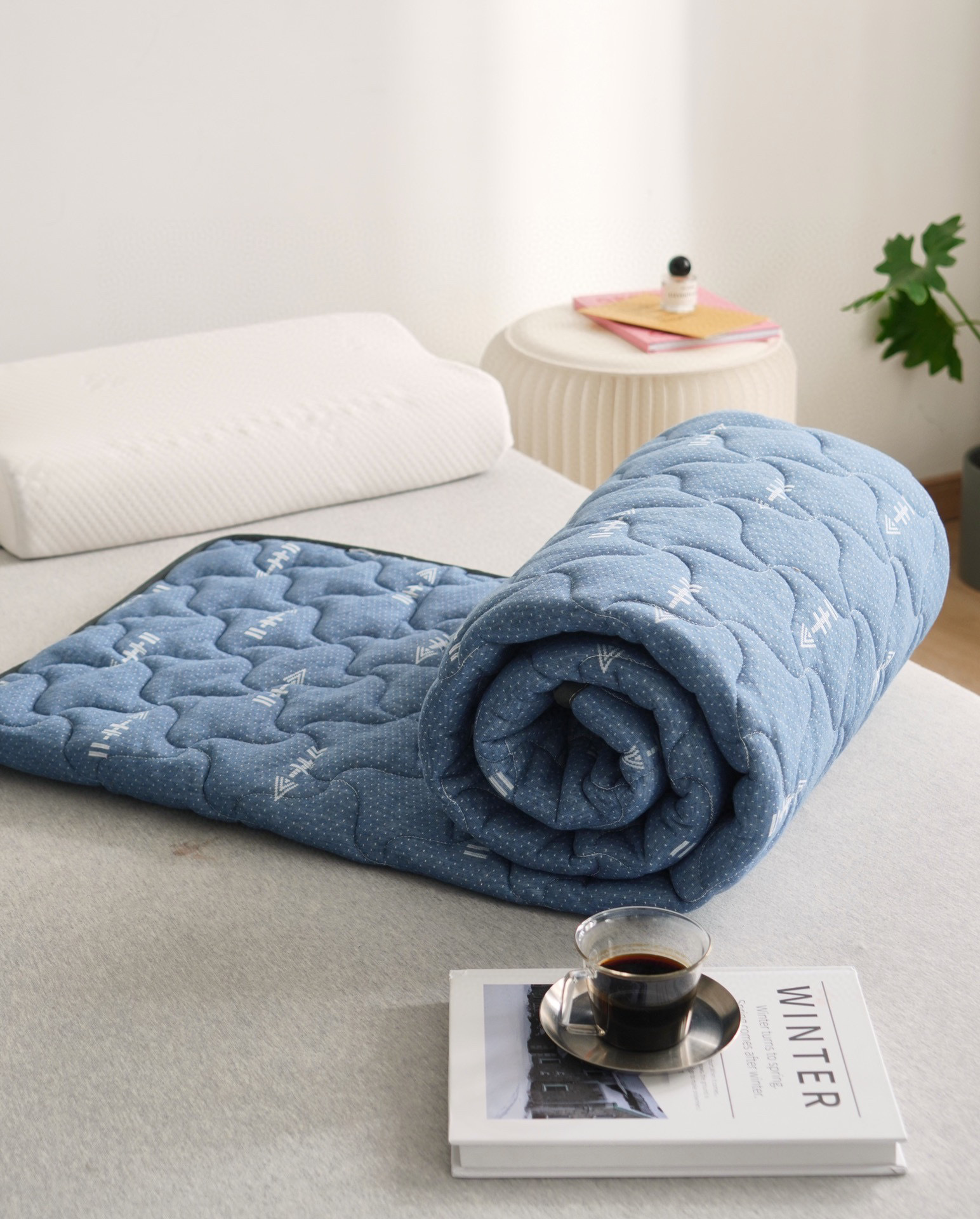 四季款绑带防滑针织床垫厚床单 泰国乳胶床垫保护垫厂家直销