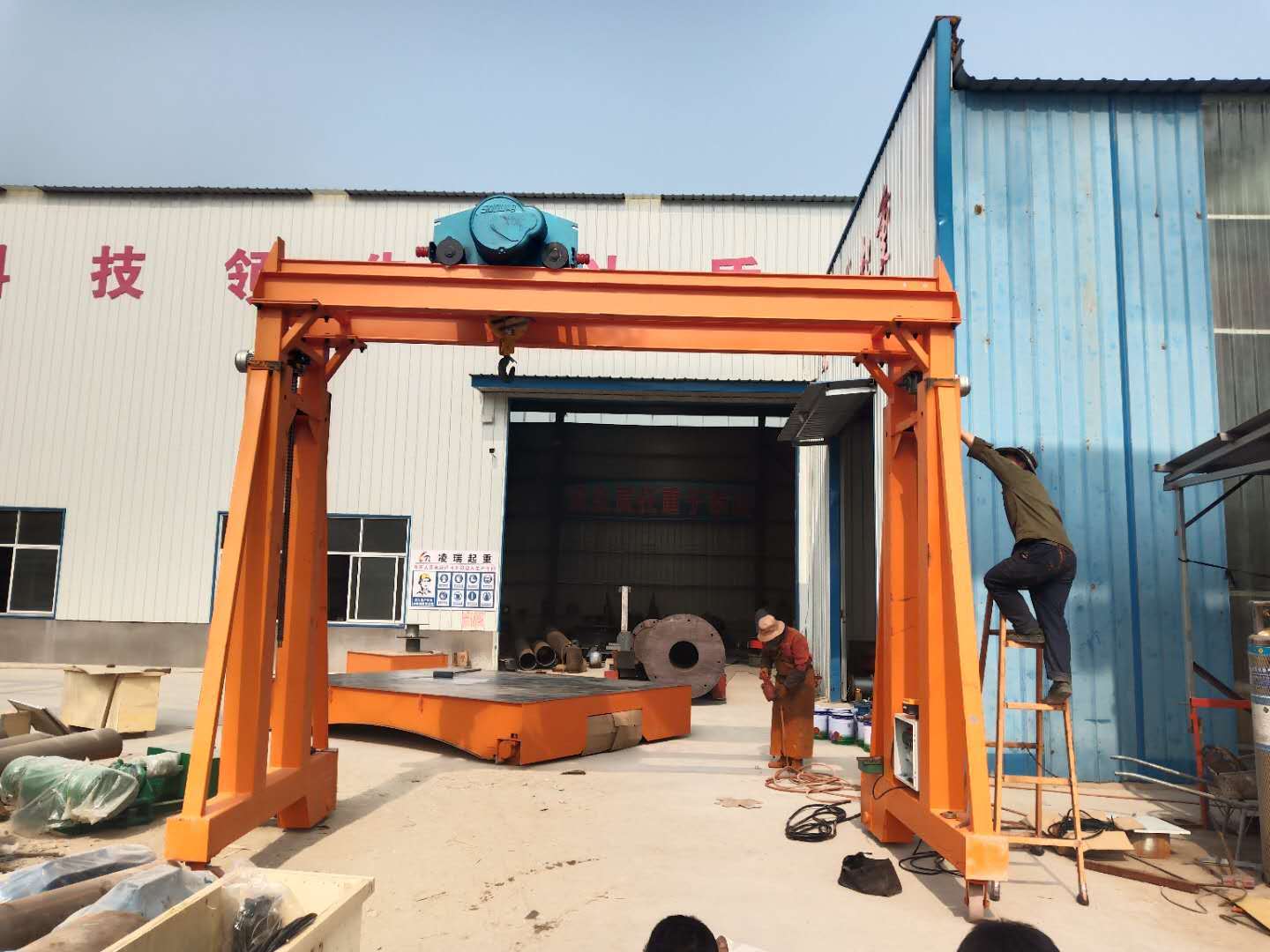 1吨移动式龙门架 5t电动无轨龙门架起重机3吨 手推小型简易龙门吊