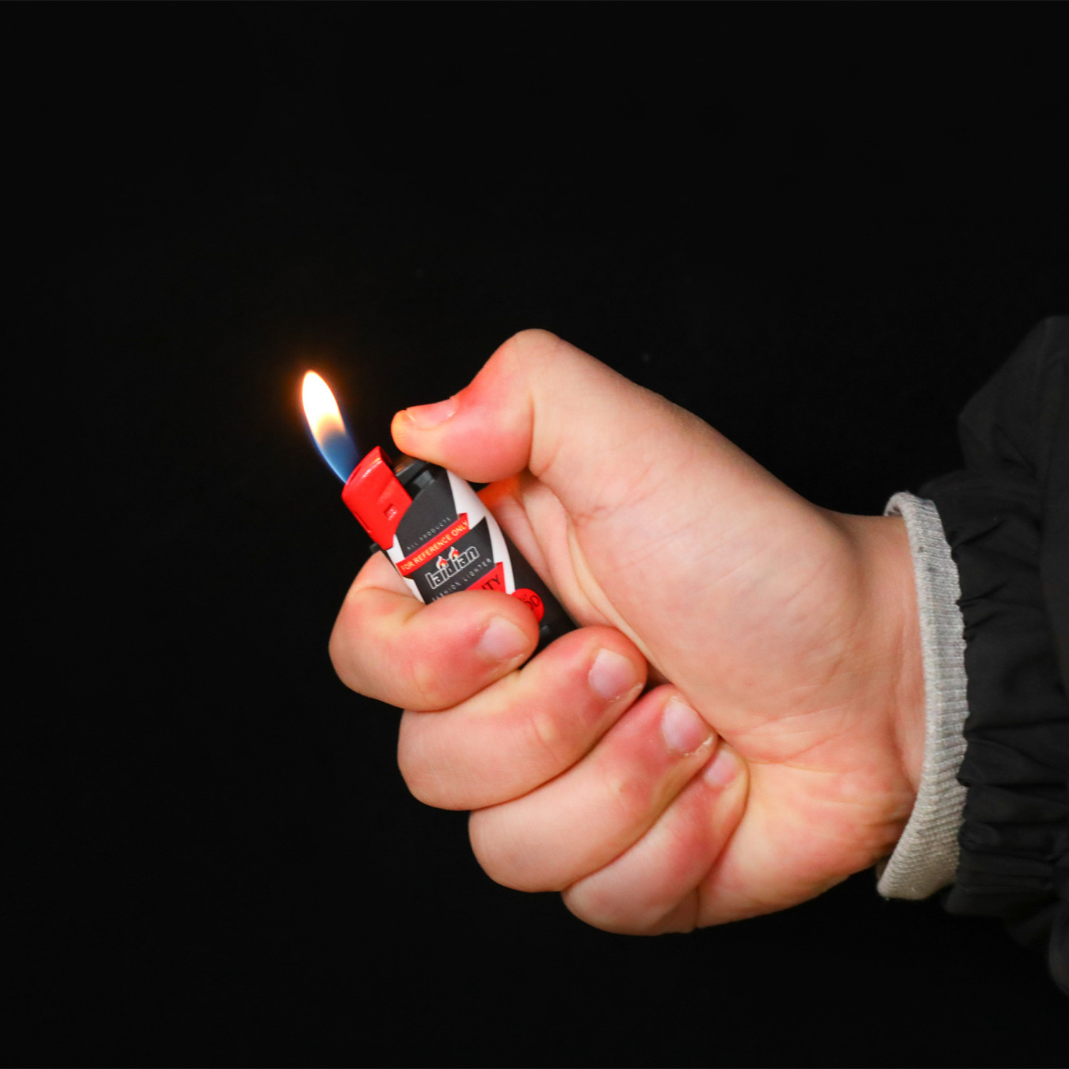 玩刻打火机批发华宇明火小圆机打火机 高品质通过65度打火机