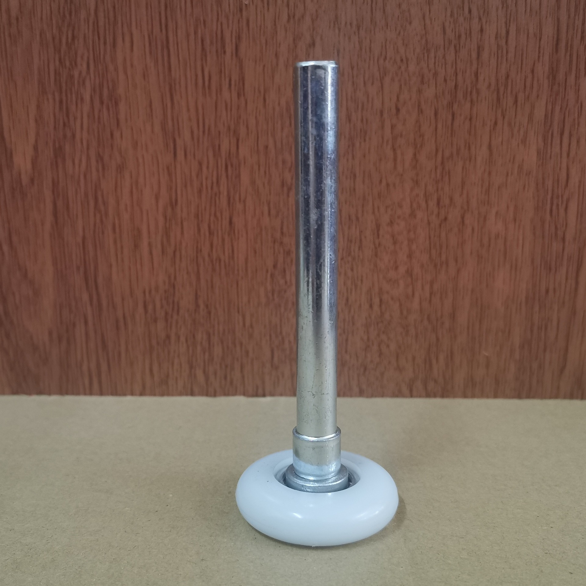 电动遥控翻板卷帘车库门配件小白轮尼龙滑轮金属轴承导向滚轮轱辘