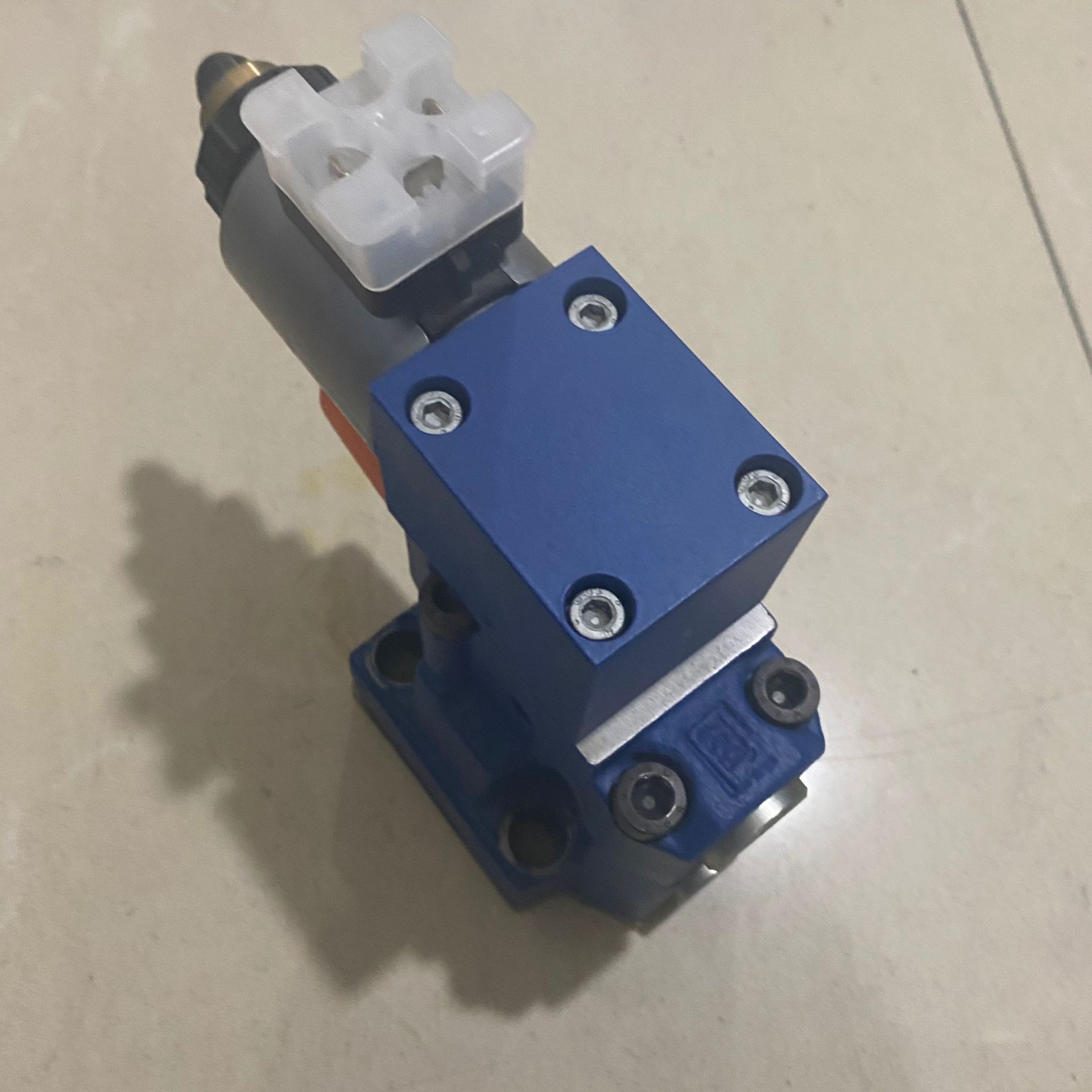 dbem10-7x/315yg24k4m比例溢流阀,要现货的找我!