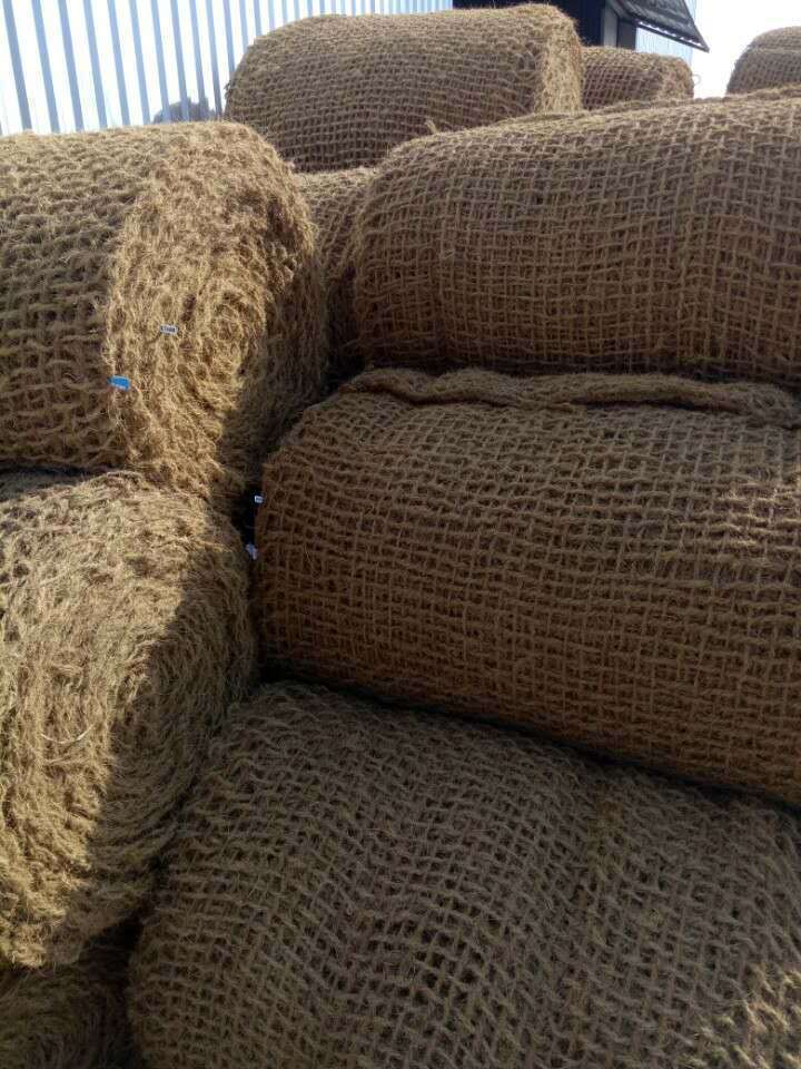 椰网椰纤维网cf网边坡材料草种绿化园林护土护坡生态毯边坡草种