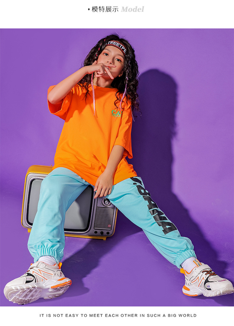 童装儿童嘻哈男童街舞套装春夏t恤运动裤hiphop女童爵士舞演出服