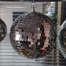 30厘米婚庆舞台反射镜面球disco迪斯科球 酒吧KTV反光镭射球玻璃