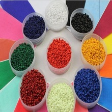色母粒厂家 生产功能母粒 彩色母粒 塑胶料袋吹膜各种颜色色母粒