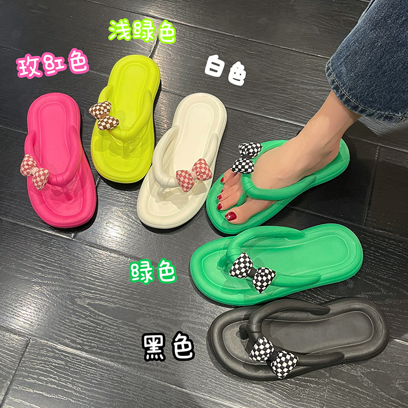 Soft-Soled Sandals for Women, Candy-Colored Cute Flip-Flops for Outdoor Beach, 2024 New