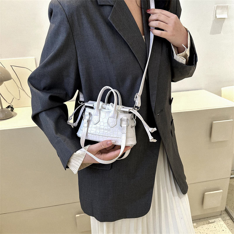 Cross-Border High-Grade Bag for Women 2023 Popular Glossy Stone Pattern Portable Small Square Bag New Fashion Shoulder Messenger Bag