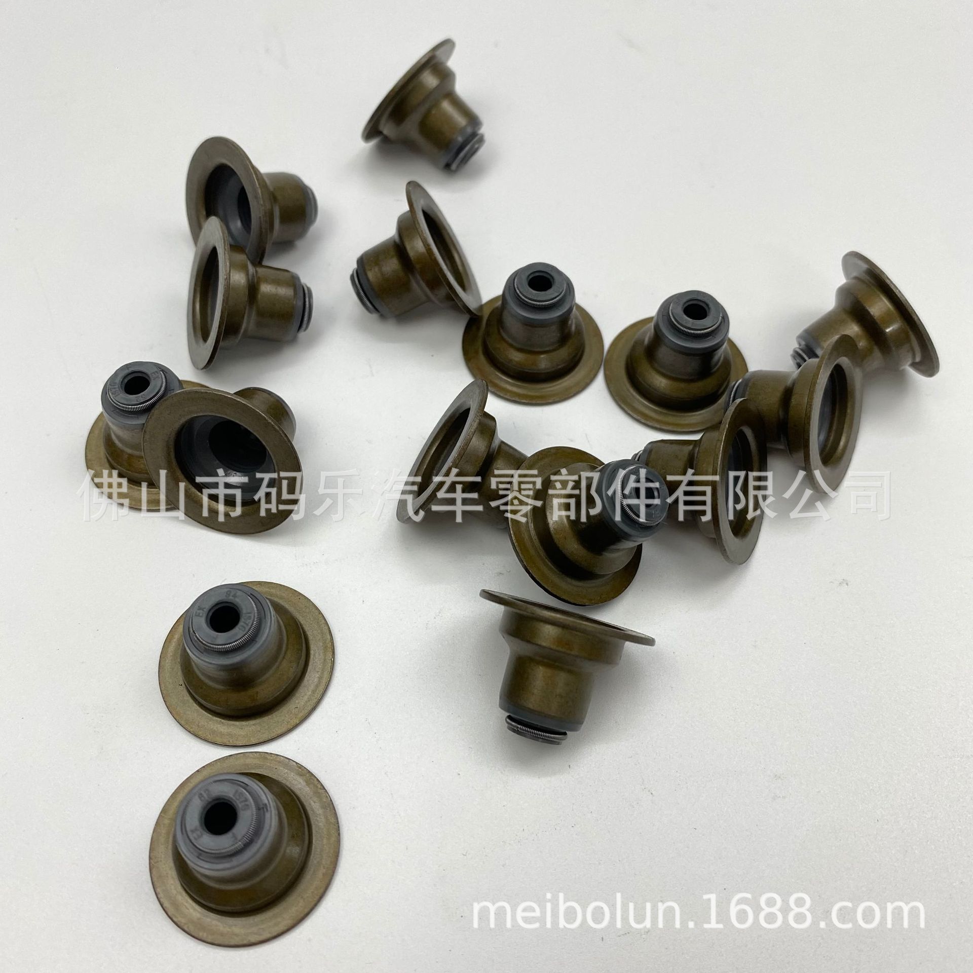 适用于别克14款昂科拉气门油封 耐高温气门杆油封 密封件24101530