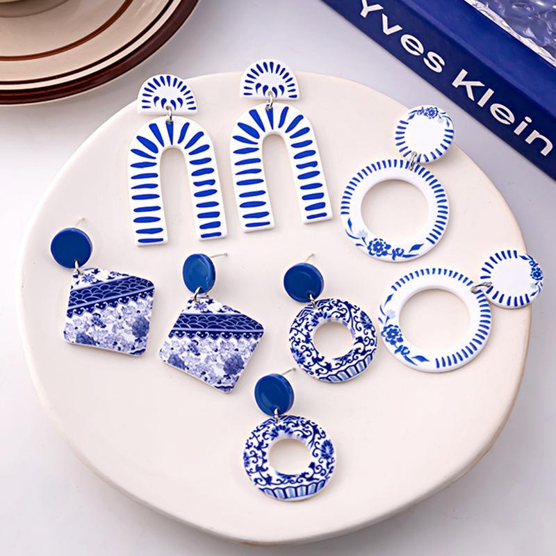 new chinese retro acrylic blue earrings chinese style blue and white porcelain fragment earrings elegant geometric earrings for women