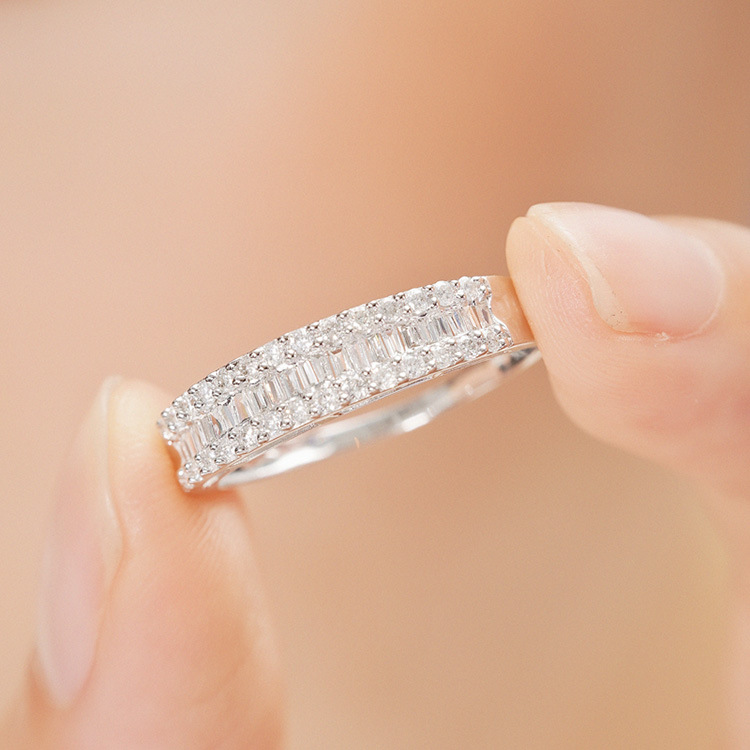 批发18k白金38分梯方钻石排戒 梯t方冰糖钻戒群镶碎钻t方满钻女戒