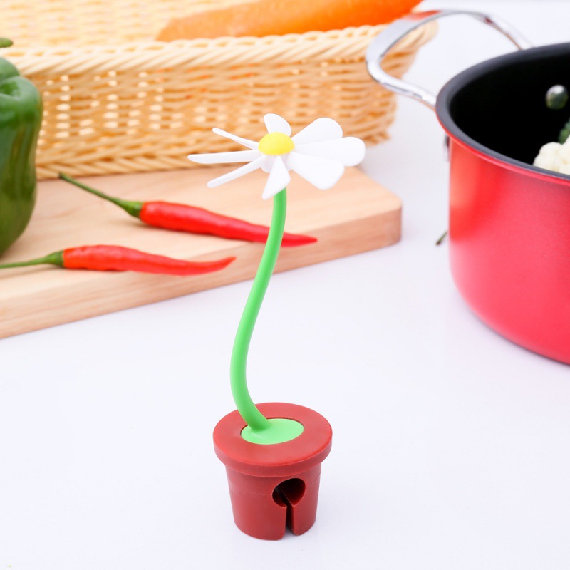 Daisy Pot Lid Raised Anti-Overflow Device Creative Steam Power Self-Rotating Kitchen Practical Gadget