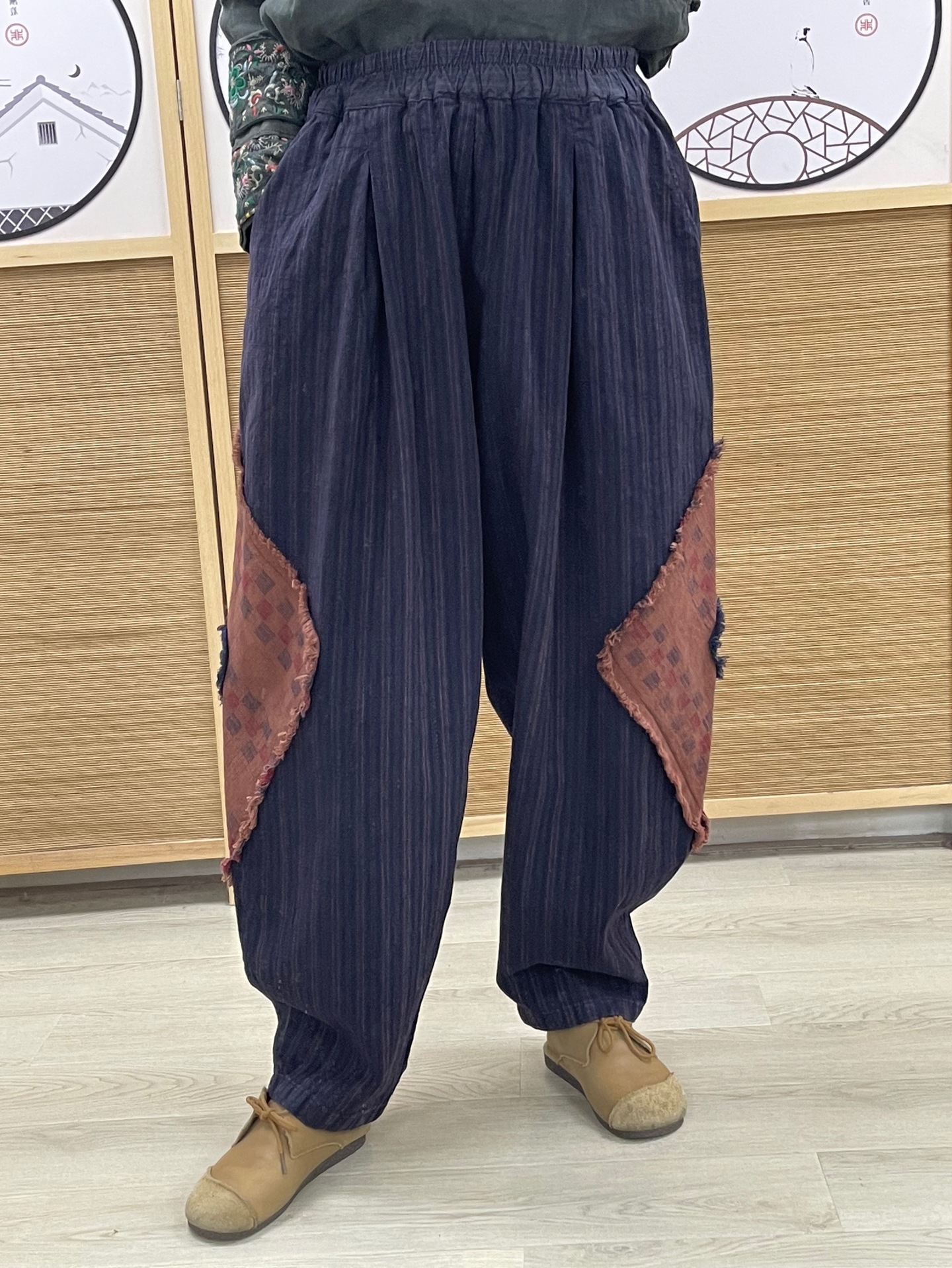 早春新款女裤 复古条纹拼接格子阔腿裤 宽松显瘦拼接休闲裤大裆裤