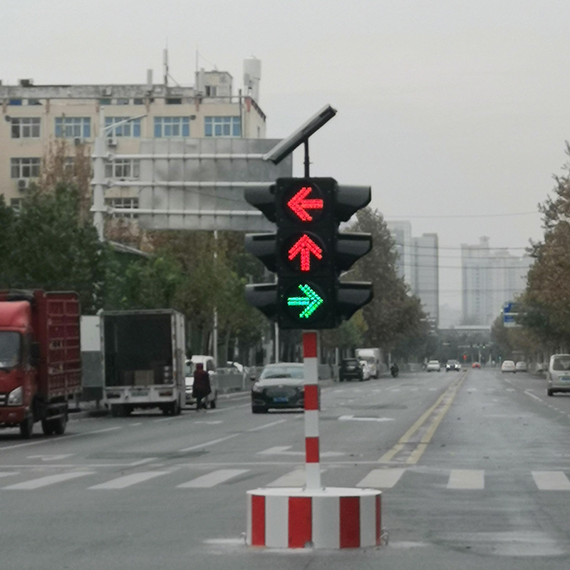 可移动式太阳能红绿灯箭头交通警示灯信号